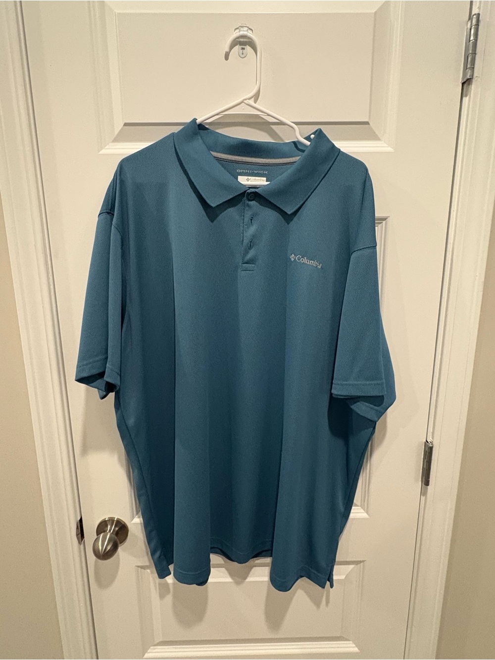 Columbia Men's Blue Green Performance Polo